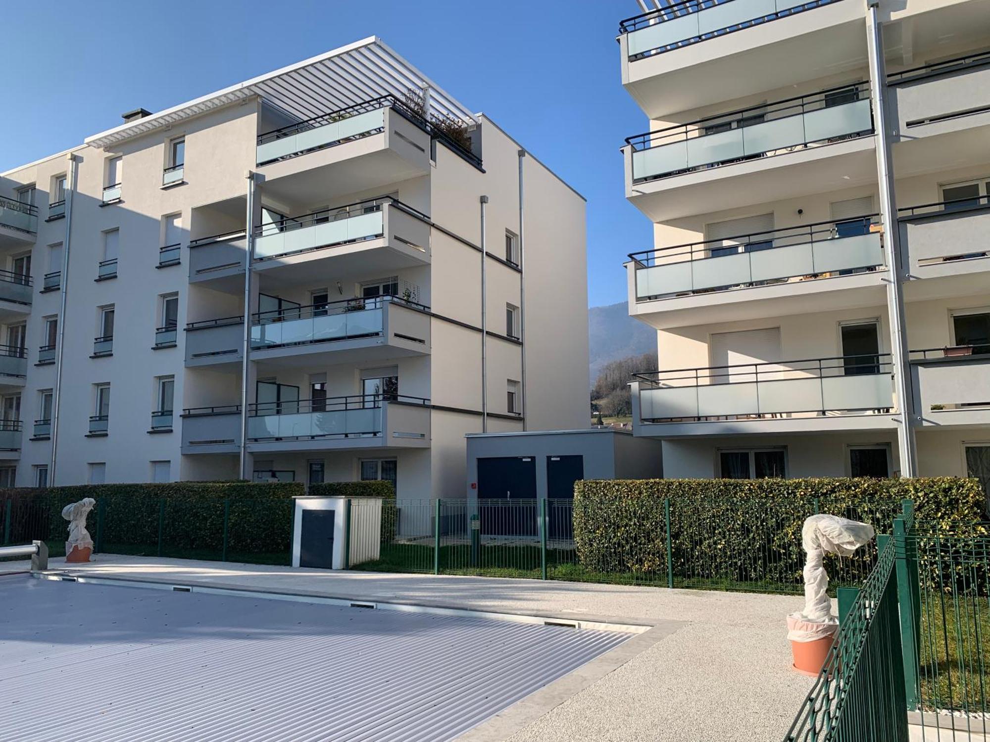 L Edelweiss Et Sa Piscine Apartment Albertville Exterior foto