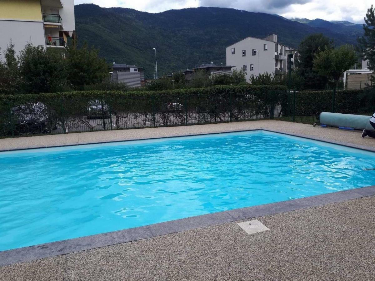 L Edelweiss Et Sa Piscine Apartment Albertville Exterior foto