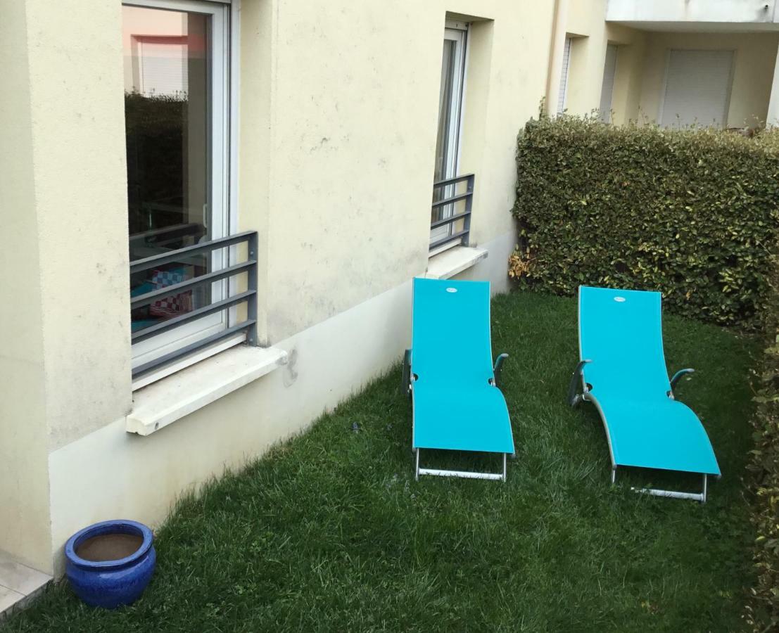 L Edelweiss Et Sa Piscine Apartment Albertville Exterior foto
